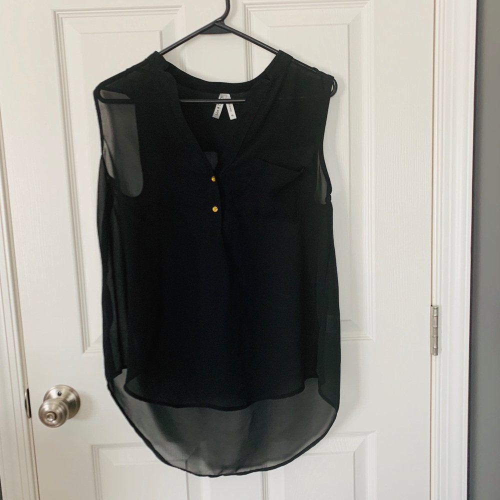 Sleeveless live 4 truth top